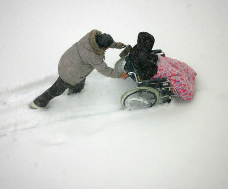 http://blog.amsvans.com/wheelchair-users-can-stay-active-in-the-snow-with-wheelblades/