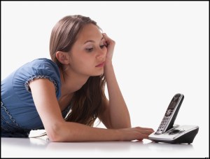 http://i.huffpost.com/gen/1201960/thumbs/o-GIRL-WAITING-BY-PHONE-facebook.jpg